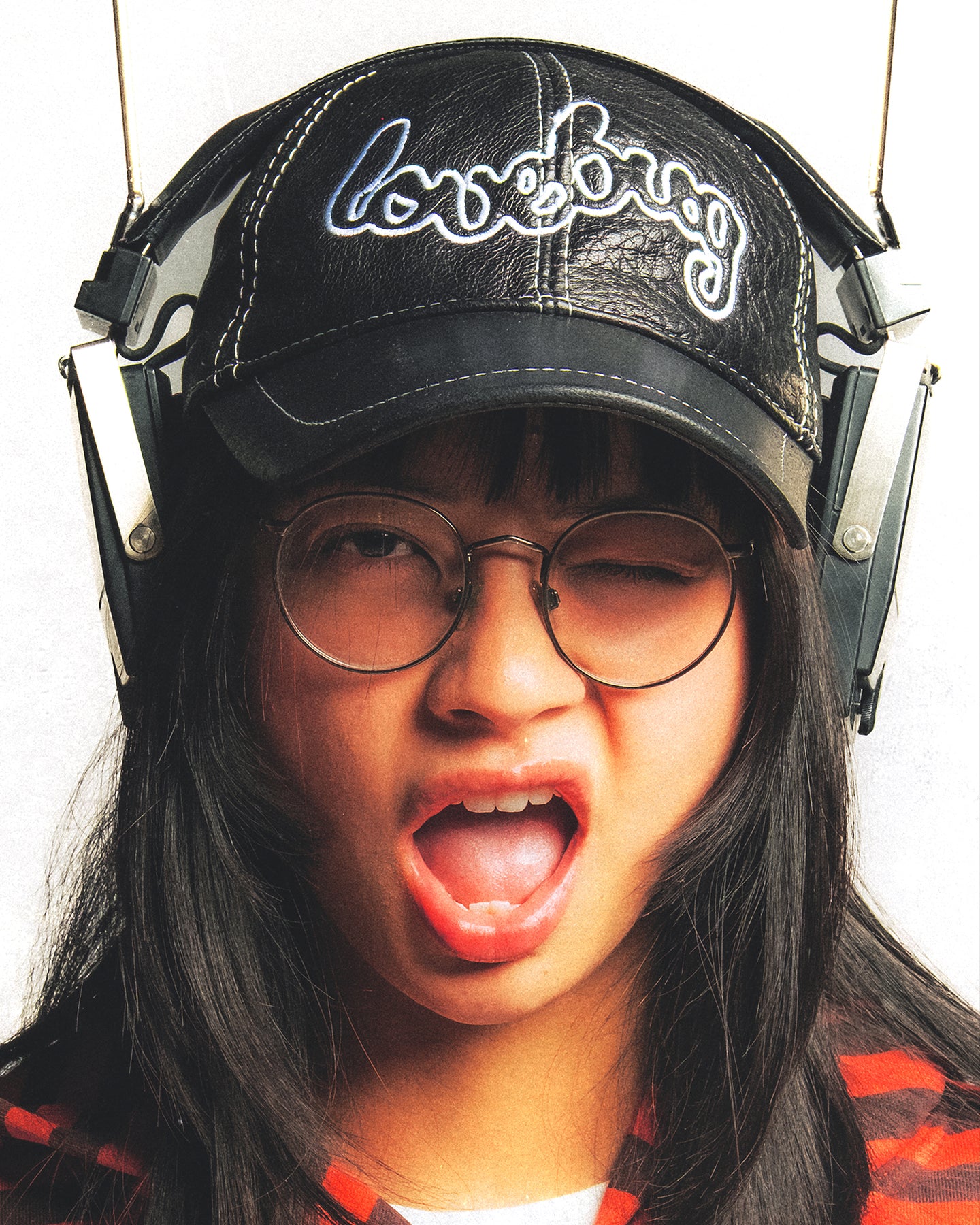 LOVEBUG LEATHER HAT (CONTRAST STITCH)